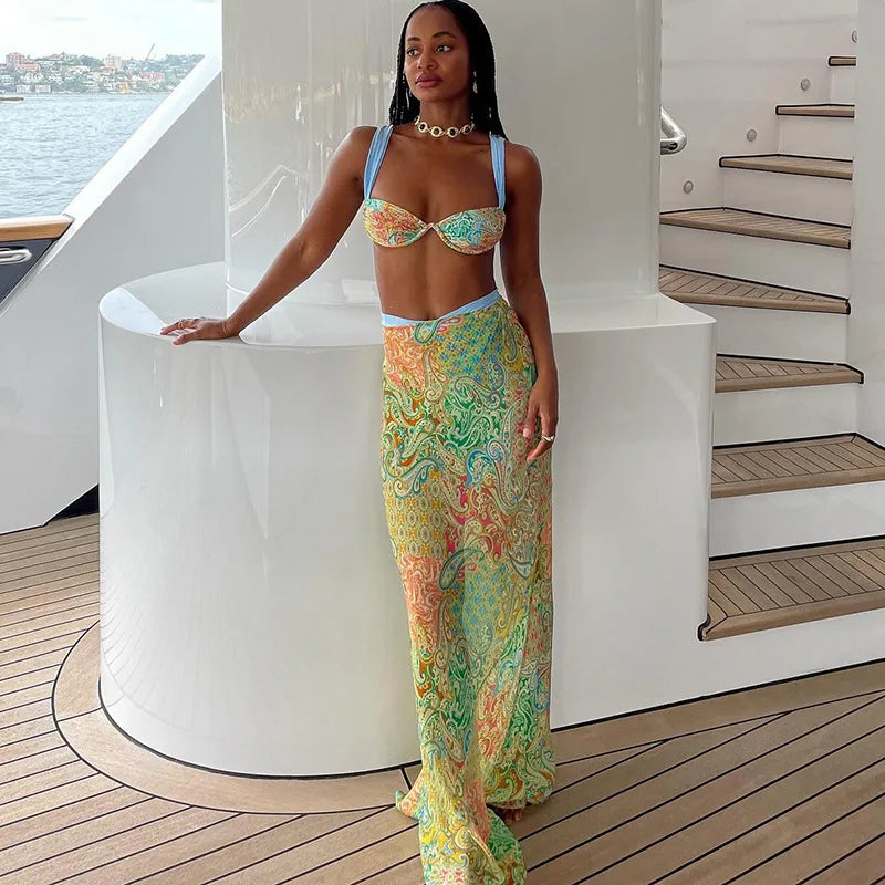 Yaz Seksi Baskı Etekler Üç Parçalı Setler Kadın Bikini Mayo Sapanlar Üstler ve Düşük Bel Etekler Tatil Elbise Setleri Beachwear